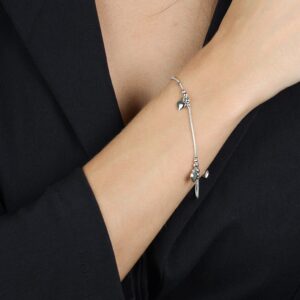 Pulseira Prateada Lisa com 3 Pingentes